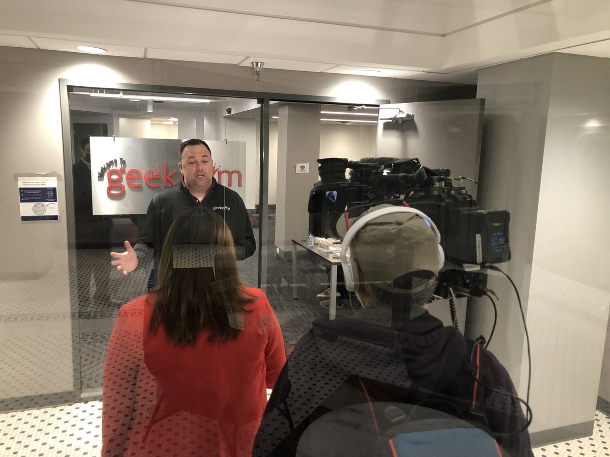 communitylabs_'s tweet photo. Thanks to @tiffanychuertas and @ksatnews for interviewing our long-time partner @Geekdom about the importance of #COVID testing. https://t.co/v76xITUOiu