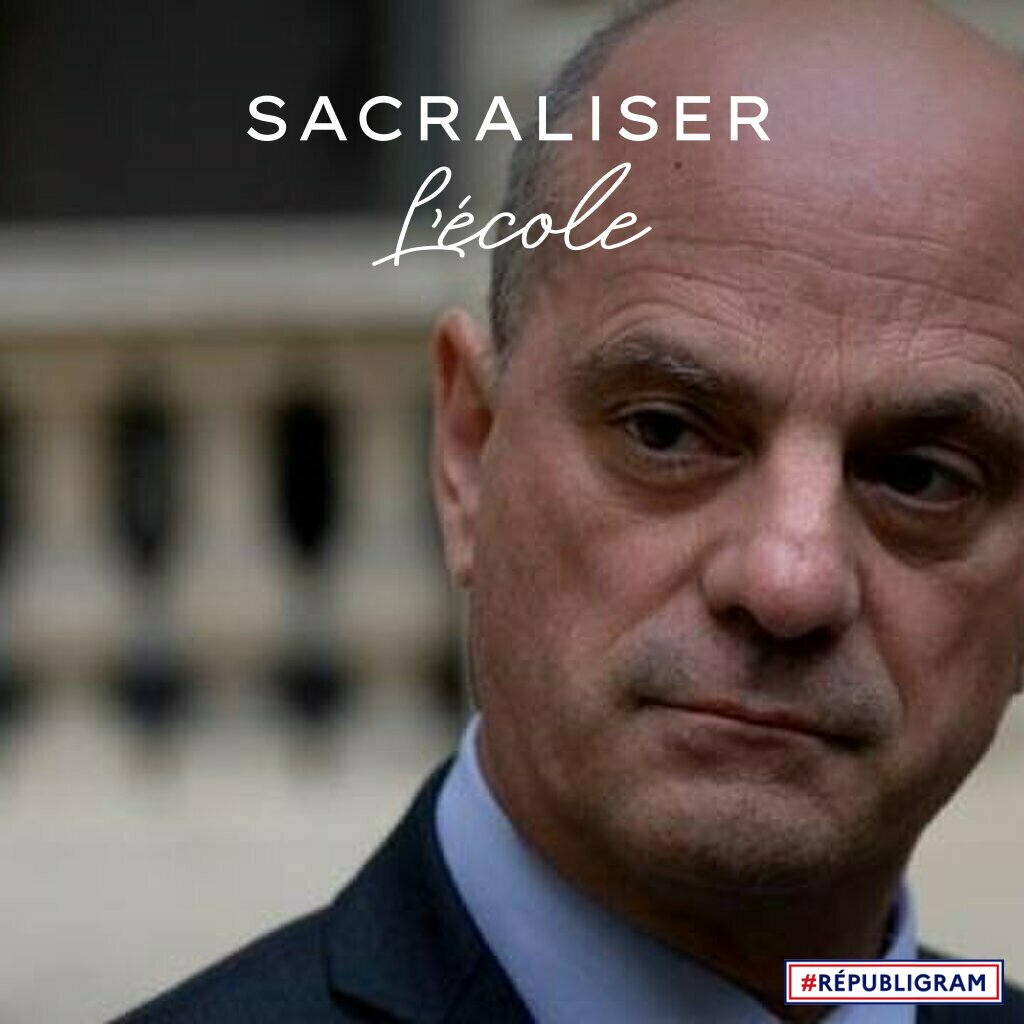 Fauxchoyeur's tweet photo. C'est pareil chez nous.. Avec une fenêtre scotchée, 2 condamnées et 1 qui s'ouvre mais se ferme à peine...dans d'autres salles, une seule s'entrouve.
#sacraliserLecole de #BlanquerDemission https://t.co/E085LLCiFB
