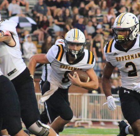 BaxterFootball's tweet photo. 💥Congratulations on being voted All-State! @tydutchess8 @mcclellan_jyron @JaxsonRollins https://t.co/LfBPbzpwwa