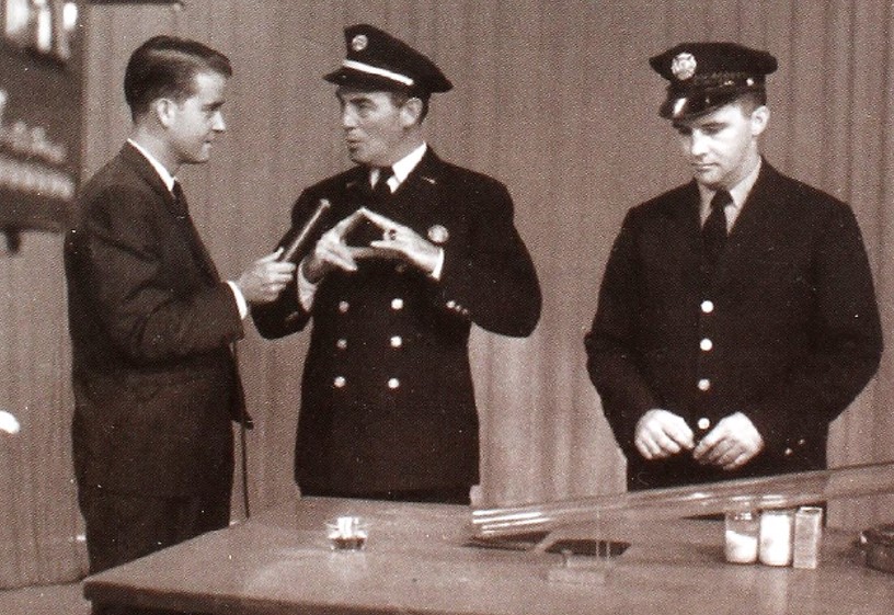 FiremansHall's tweet photo. 🎉Before there was Dick Clark's New Year's Rockin' Eve, there was American Bandstand. Members of the @PhillyFireDept Fire Prevention Division appeared on the show in 1960. #PFD150 https://t.co/S38a5Ljp40