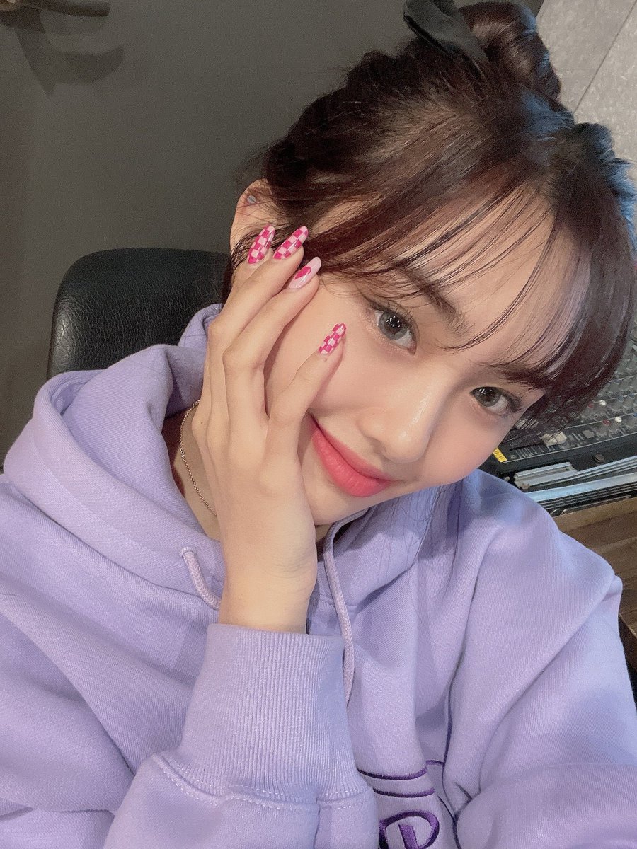 aisharchived's tweet photo. #AISHA #아샤 #EVERGLOW https://t.co/tr7VyNw7bs