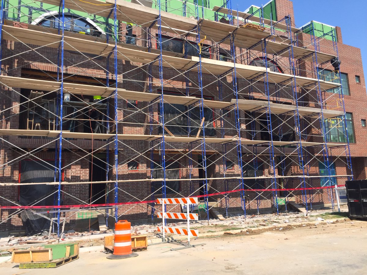 Let's |BUILD| your portfolio - NFTs are a great way to diversify your investments 🏗️ Masonry NFTs are building your portfolio and the next generation of masons!
.
.
.
.
#texas #crypto #masonrycontractor #bricklayer #eth #NFT #NFTs #northtexas #investment #masonry #masons #bricks