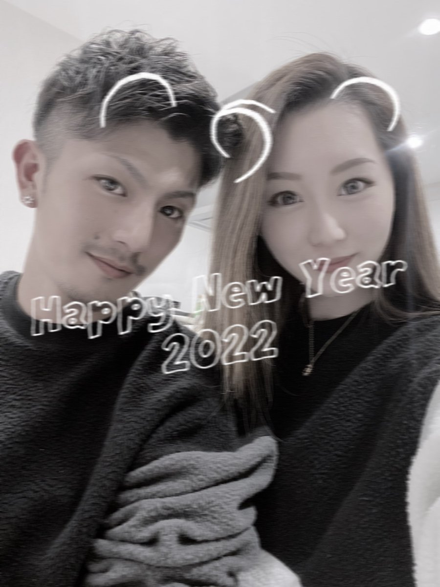 airin0907's tweet photo. 🤍🖤 https://t.co/T5eDb2aP0i