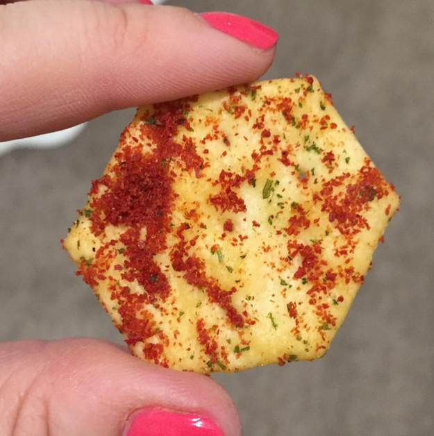 ausfoodshop's tweet photo. The flavour you can see... π
https://t.co/PyQ50rrlSR
#homesickaussie #aussiesnacks https://t.co/hEesvuTw1J