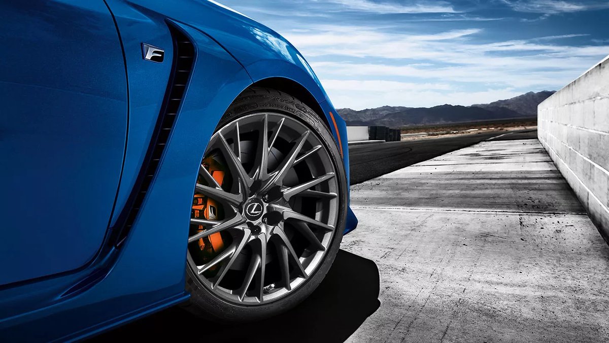 Lexus Woodland Hills tweet media
