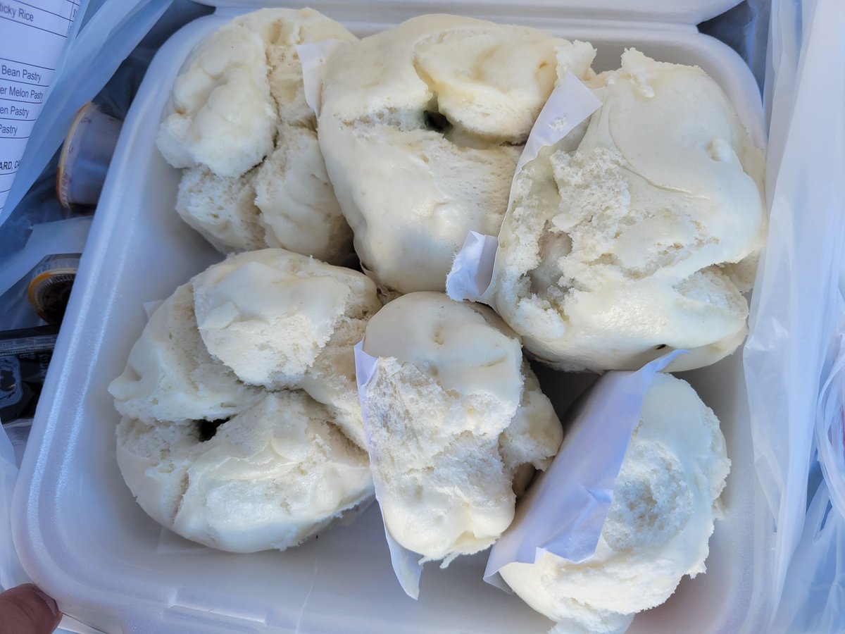 brittisanasian's tweet photo. Foods of Chinatown ❤😋🙌 #WonKok #Dumplings #Buns #Philippes #LambDip #NoFoodGatekeeping https://t.co/jtq2oUNSFU