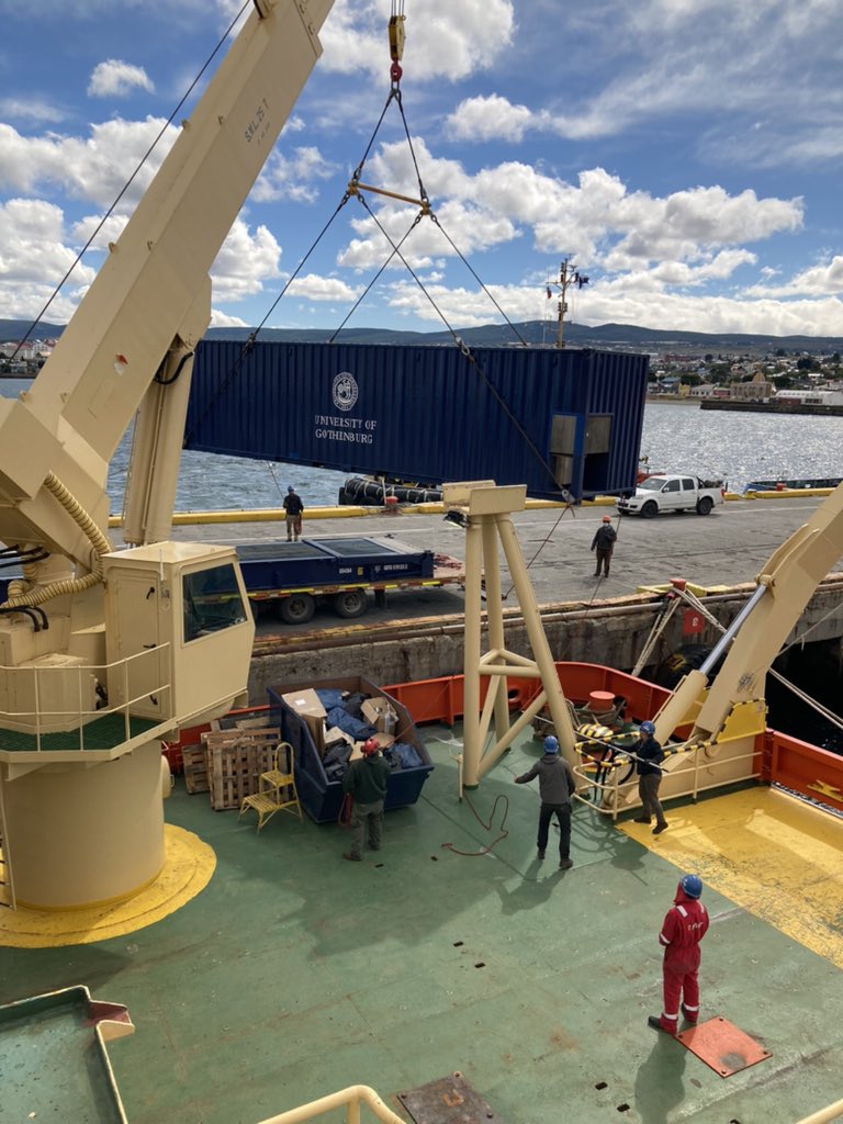 ueaglider's tweet photo. Whilst still docked in Punta Arenas, the @GlacierThwaites team have been busy preparing their equipment for when we depart. This includes running pre-deployment tests, bringing equipment aboard and preparing for time on the ice. @_SMRU_ @uniofgothenburg @VOTO_Knowledge https://t.co/BDkI9WEw7x