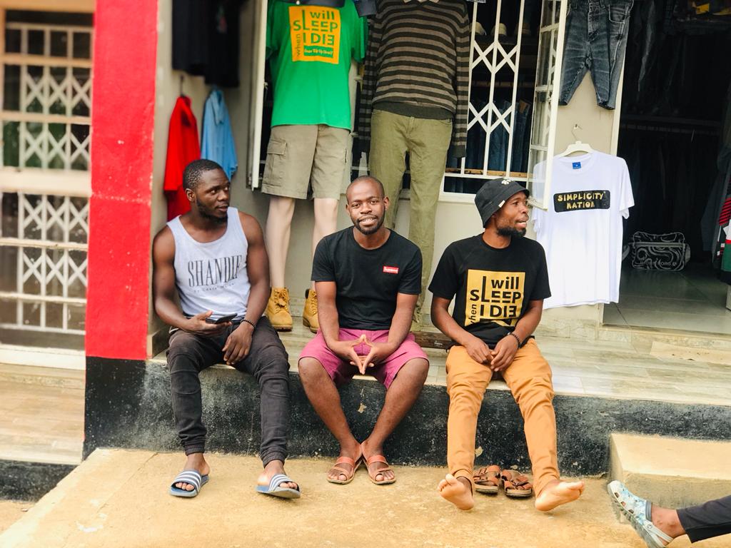 BonganiMtekete's tweet photo. Gwan Big up urself.. https://t.co/LtAlUgj5iI