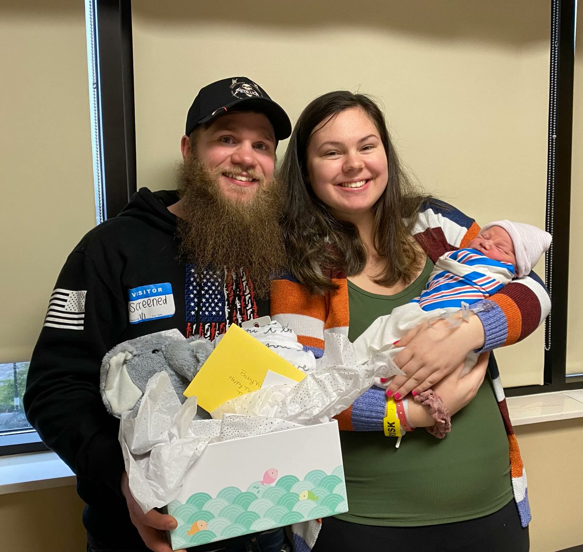 BapHealthHardin's tweet photo. Baptist Health Hardin welcomed its first baby of 2022 – but NOT on New Year’s Day! Violette Kay was born Sunday, Jan. 2 at 8:48 a.m. She weighed 6 pounds, 14 ounces. Her parents Danielle and Nick were beaming as they showed off their new bundle of joy to the world. https://t.co/IELnutGNL9