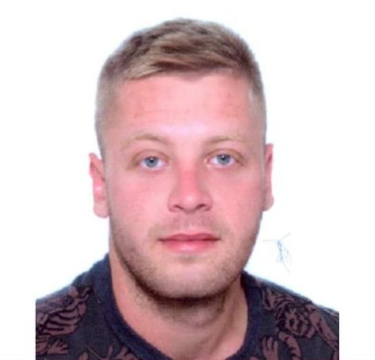 MZ10112's tweet photo. Ako imate kakvu informaciju koja bi mogla pomoci policiji u pronalasku mladica. Svaka informacija vazna je u ovom trenutku. Pomozimo spasiti ovaj mlad zivot. 🙏🙏🙏🙏
Dijelite⚠️
#Croatia
#nestali • #pomozimo https://t.co/ieurN1S8Z3