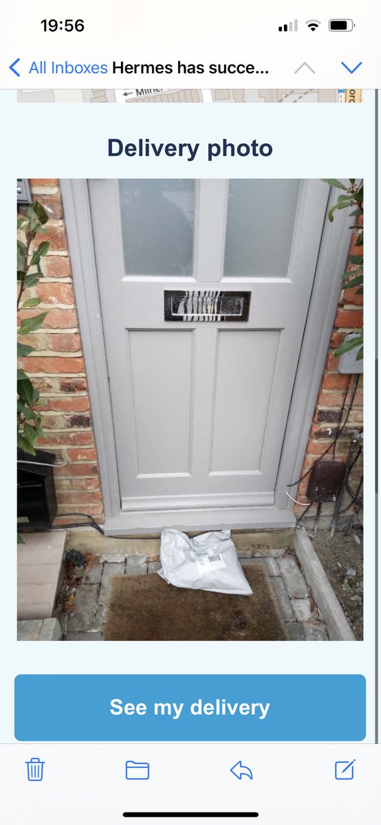 niamhemac's tweet photo. @Hermesparcels @JoJoMamanBebe parcel delivered to a Main Street doorstep of an unknown neighbour. We’ve been in all day so would have heard doorbell if delivery was attempted. Parcel has now been stolen by a passerby, obviously not a safe place! Help? https://t.co/BgqY4ar3vR