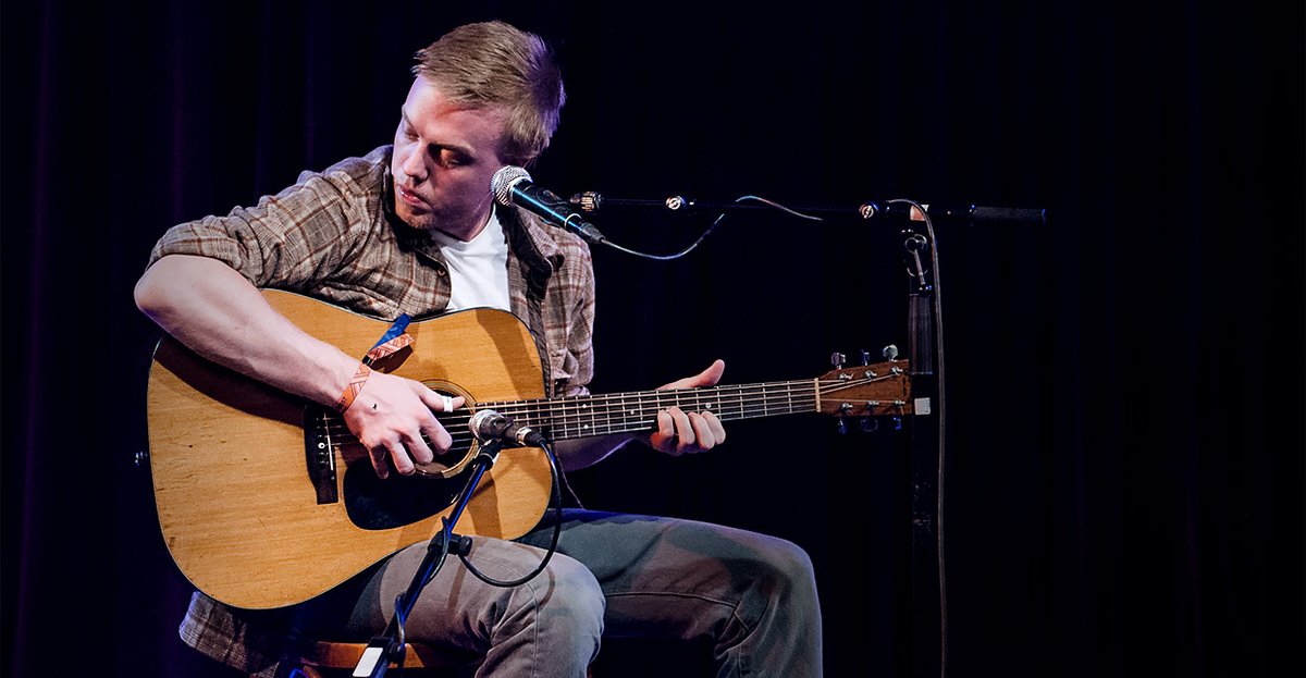 newsounds's tweet photo. This week, @laurarecorder
and @kateelliscello offer a
seasonal gift from Glasgow, Scotland; a rare, old salsa tune gets a modern remix; and Virginia guitarist #DanielBachman's surprise blues record. Plus guitar music by @avaavamendoza and @jeffparkersound: https://t.co/ccyPqdJasn https://t.co/hfSmmrVdDh