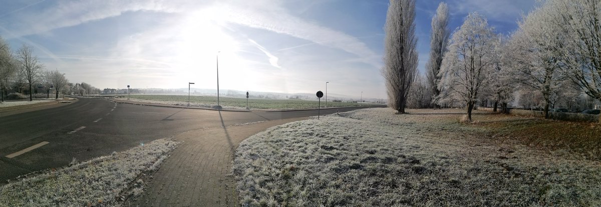 derkille's tweet photo. Diesen Anblick von Rinteln, zwei Tage vor Weihnachten wollte ich euch nicht vorenthalten. https://t.co/EDVkFTeig9