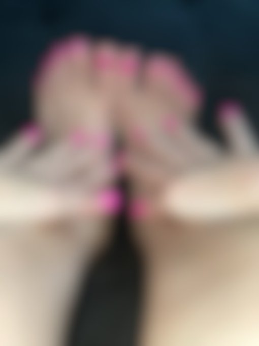 Sign up to my Modelhub Fan Club to see this brand-new exclusive photo: https://t.co/n71bE4CMU0 https://t