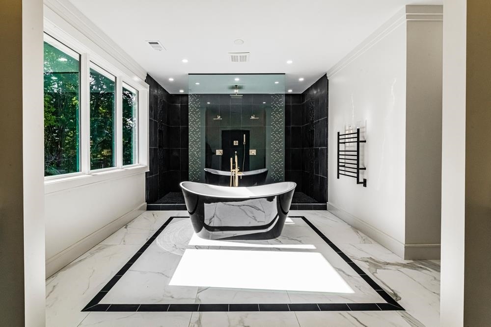 TheHomeBoyRE's tweet image. Beautiful New Construction in Decatur 📸

#decaturrealestate #metroatlantarealestate #newconstruction #decaturnewconstruction #buyahome #sellahome #thehomeboy #markusbutts