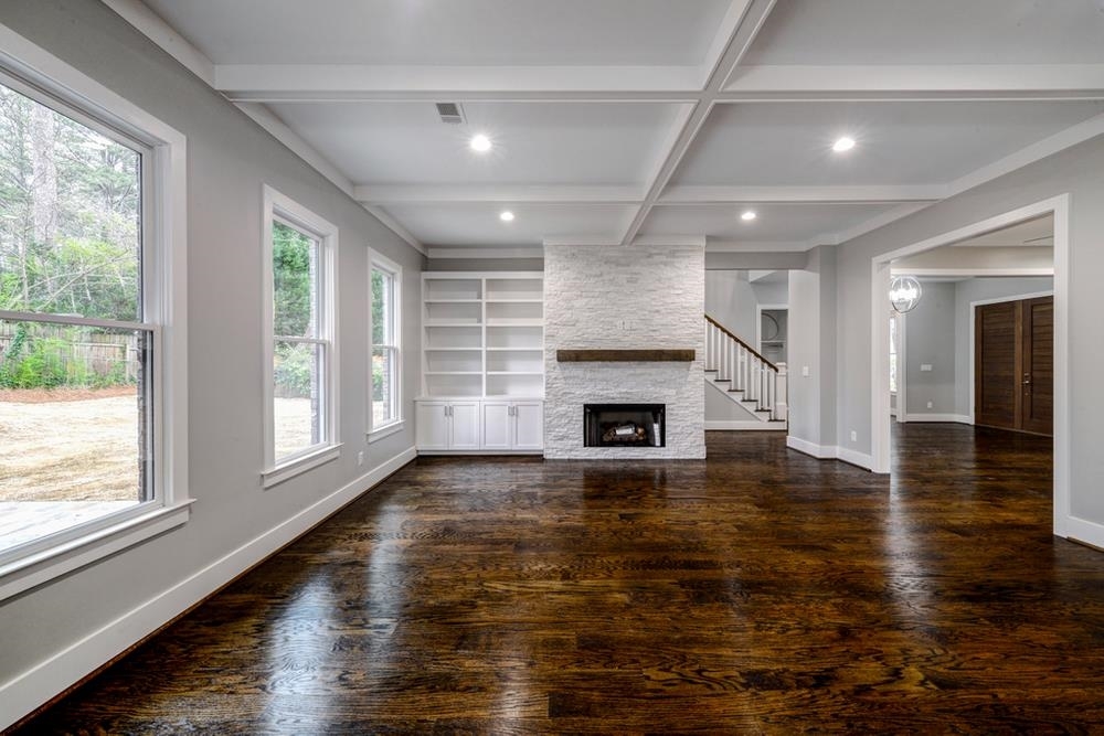 TheHomeBoyRE's tweet image. Beautiful New Construction in Decatur 📸

#decaturrealestate #metroatlantarealestate #newconstruction #decaturnewconstruction #buyahome #sellahome #thehomeboy #markusbutts