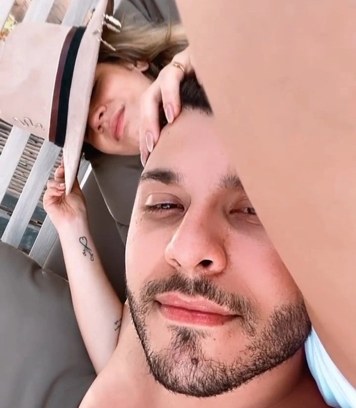 alwaysmurilia's tweet photo. mas toda vez que eu me lembro de nós dois
meu coração sempre chora https://t.co/2lirFX02YF
