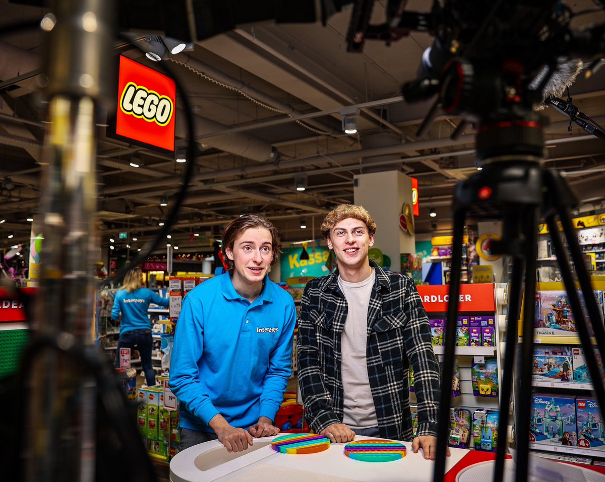 Vlimse's tweet photo. 🔥 Vlammen aan de socials van Intertoys met Social Feature. Mooie resultaten - dankbaar voor de samenwerking! https://t.co/PXLmBrNeYK