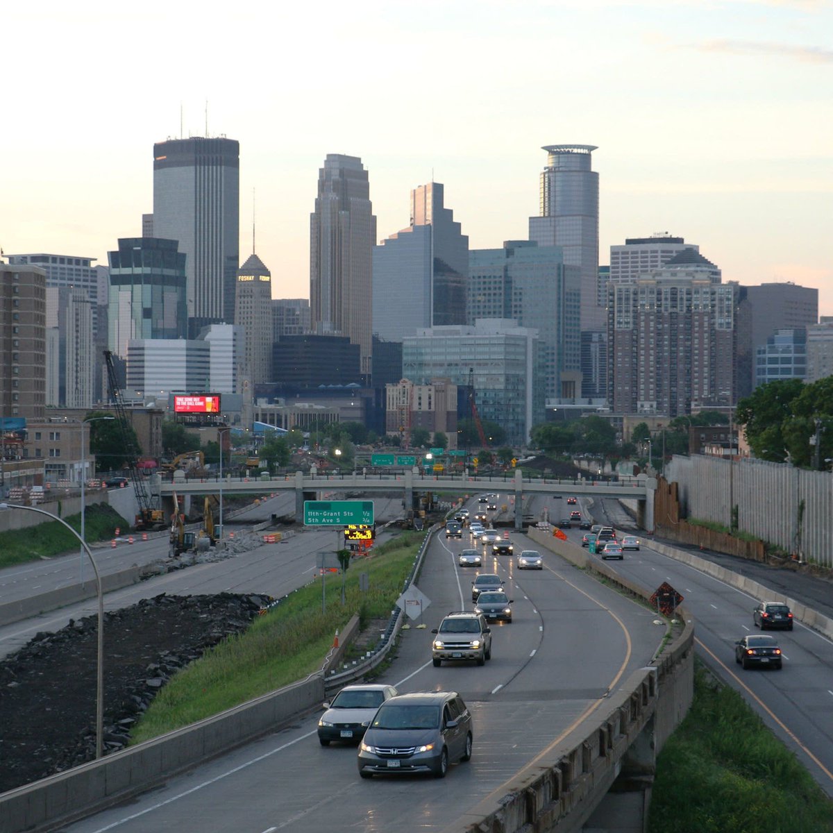 Danez_Smif's tweet photo. No music today, wrote about my fave view of Minneapolis (3/7) 💜 https://t.co/gALPUgyQDm