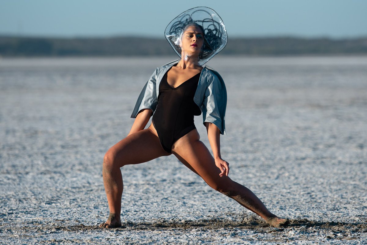 dancevatar's tweet photo. @dancevatar’s future character is born…
first there was ANON... then, …sometime in the future… there was UBIQ!
⚡️ 2022 ⚡️
#dancevatar-fam https://t.co/NWQuNz0QjG