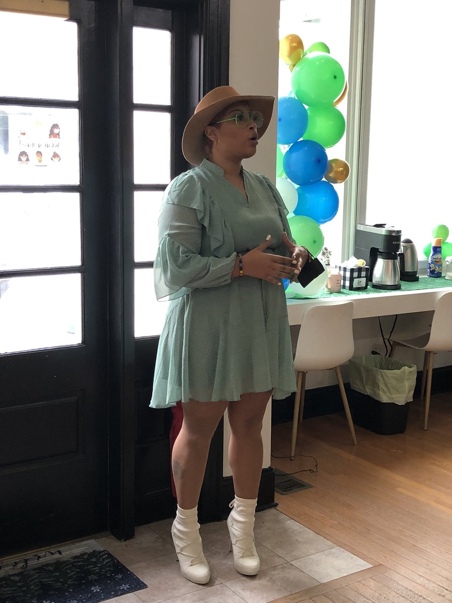 taball1's tweet photo. @Tendin2 has cut the ribbon and #FIBERSPACE IS OPEN!!! https://t.co/Jhqjk4FN8e