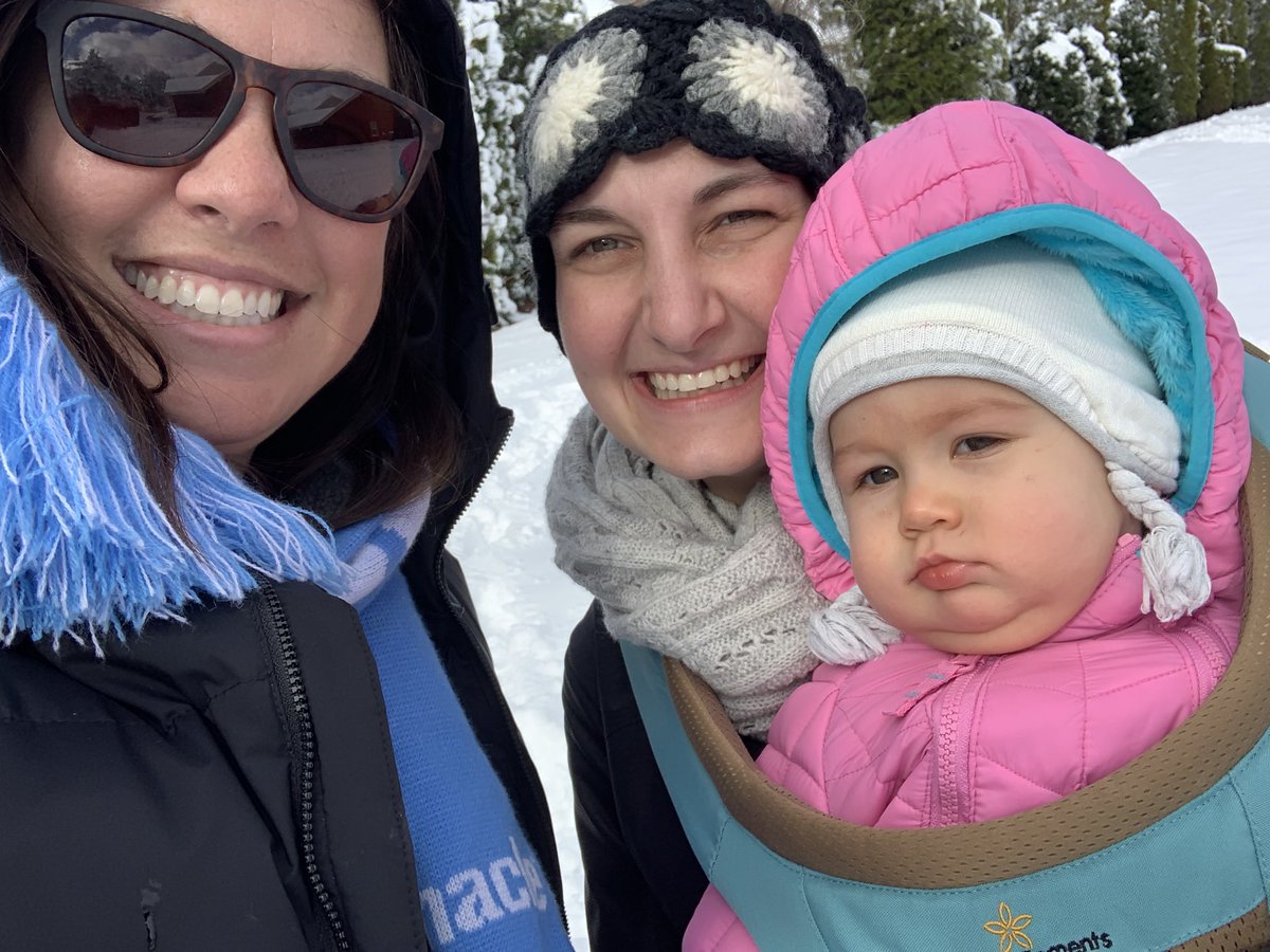 MsErinRobinette's tweet photo. Snow day with friends! #plainviewSnowDay https://t.co/kaDwVCBOKJ