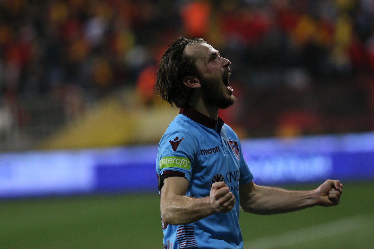 radyogol's tweet photo. 🚨 | ÖZEL HABER

Giresunspor, Trabzonspor'dan Abdülkadir Parmak ve Trondsen'i kiralamak için anlaşmaya vardı.

#Trondsen
#AbdülkadirParmak
#Trabzonspor
#Giresunspor https://t.co/i2BOXWTdog