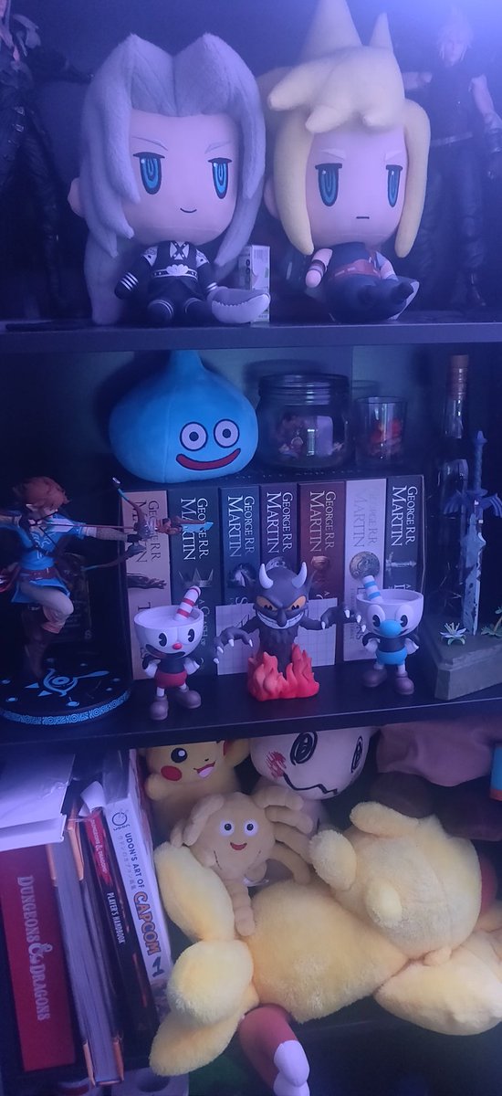 HeroicCoffeeTV's tweet photo. Absolutely loved streaming Final Fantasy today. We're back on the JRPG train baby! 🥳⚔️

Also here's the new members of the crew.. we have our boy Slime, Mimikyu and a (cute) Facehugger from Alien! 😱 https://t.co/rH0fE117jY