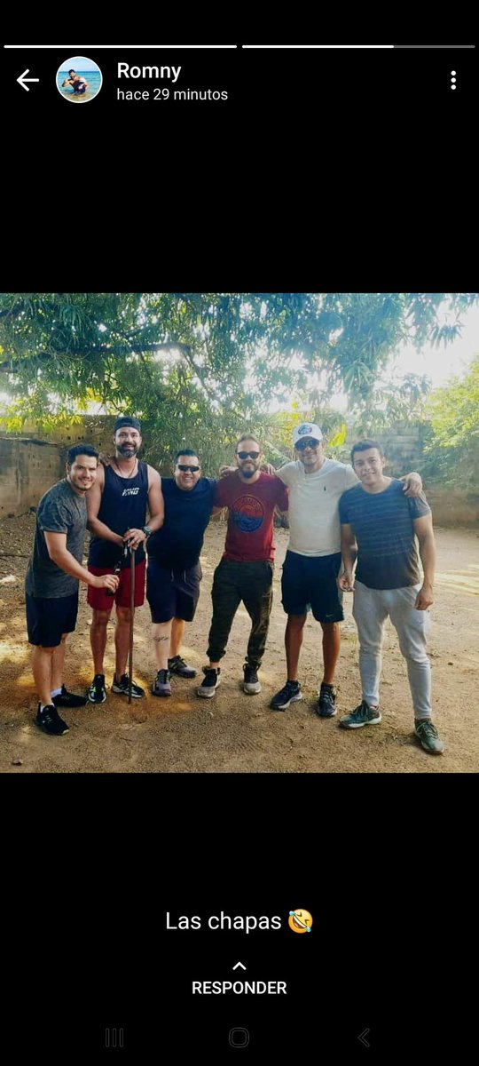 TravisLugo28's tweet photo. Chapitas https://t.co/X8R3vPdoO4