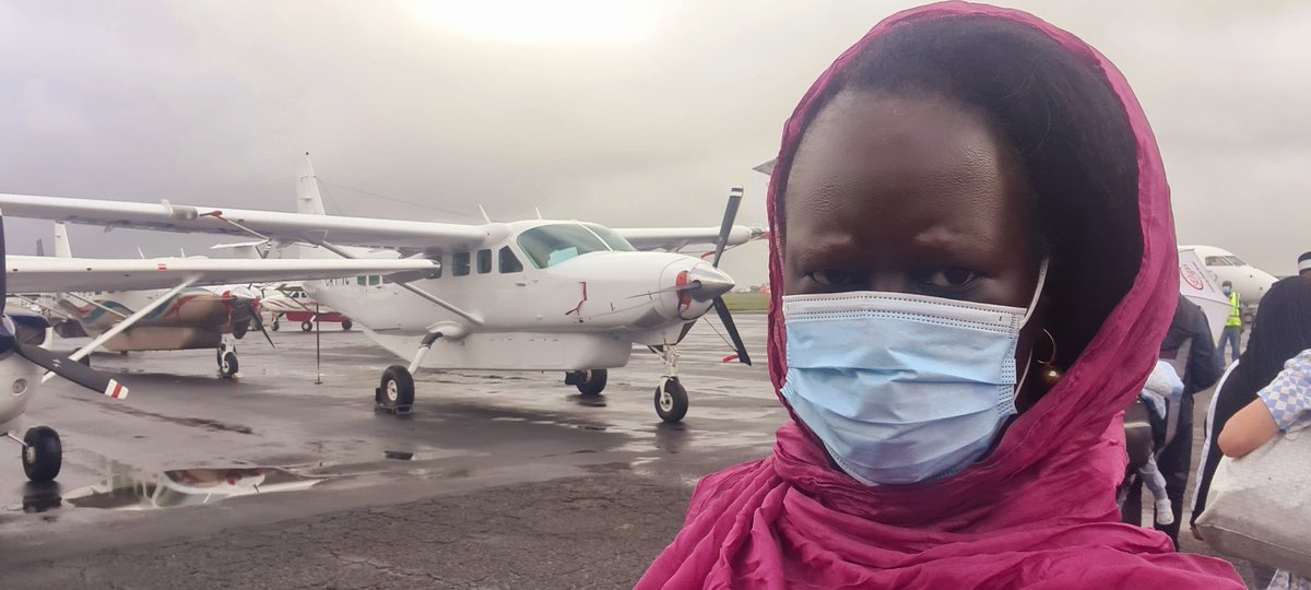 Claraouko's tweet photo. Tembea Kenya.
My trip to Lamu began at Wilson Airport,  Langata. Took off at 8 am. That is the earliest flight. Only two airlines ply Nairobi- Lamu; Skyward and Jetlink.

We disembarked at the airstrip on Manda Island. The journey from Manda to the rest of Lamu has to be by boat https://t.co/2ZGjVJy5l9