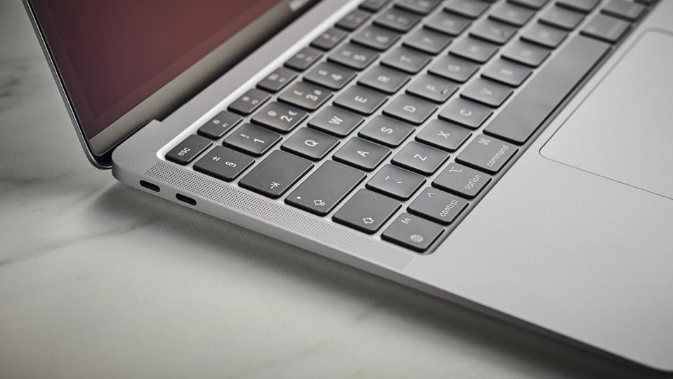 New Apple Leak Reveals Powerful MacBook Air Update