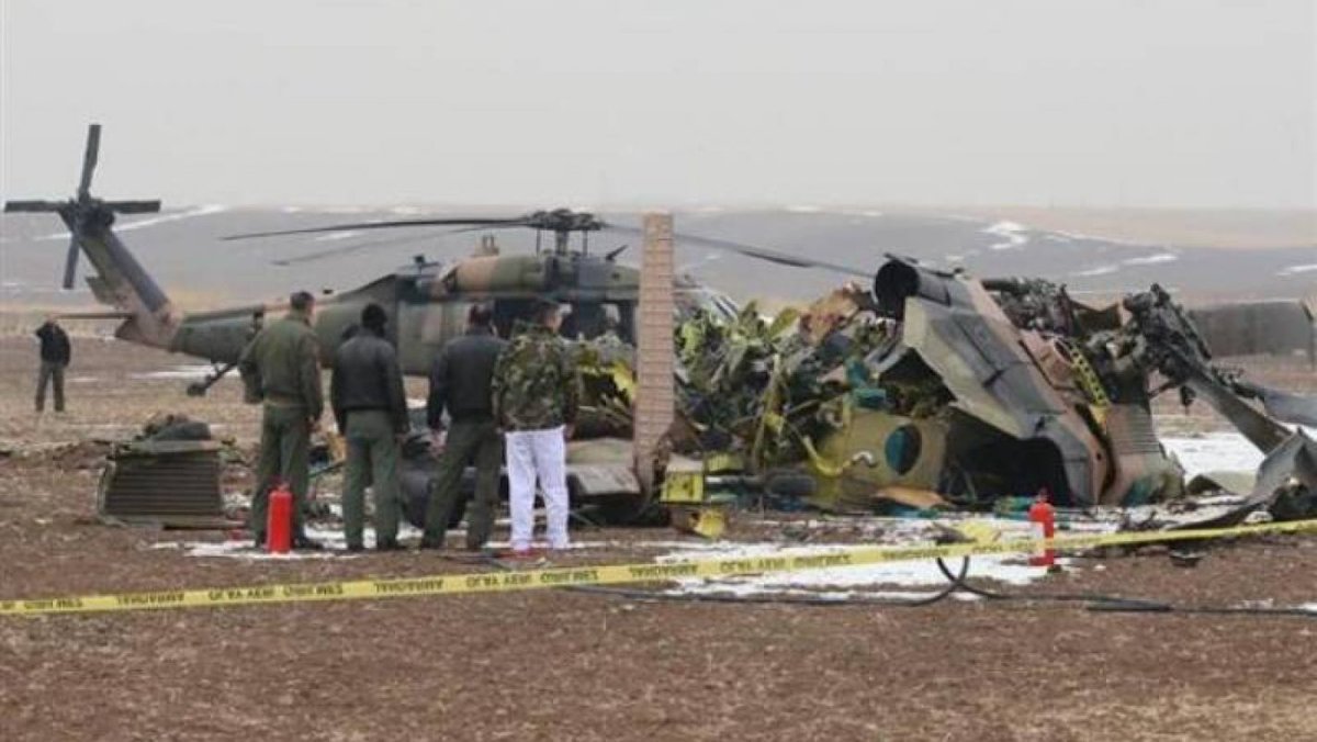 1 dead, 1 injured in military helicopter crash in northern Tunisia

#aviation #planecrash https://t.co/CKVVqt1Suh