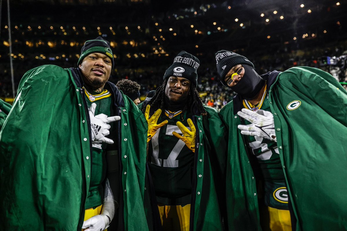 VICTORY MONDAY!! 📠  #GoPackGo