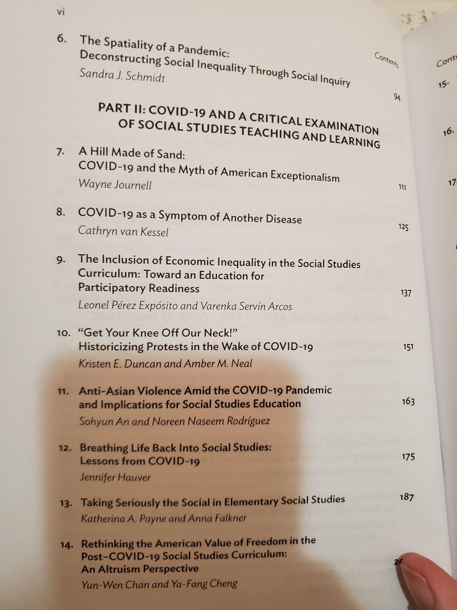 UNCGSocStudies's tweet photo. Post-Pandemic Social Studies is published! Foreword @joelwestheimer &amp; afterword @TyroneCHoward. Chapters by @DrAn2021 @brookeblevins @lisabbuchanan @RebeccaCChrist @CCcivics @DrKristenDuncan @falkneac @markhelmsing @ProfessorKP @NaseemRdz @DrEvilAcademic @brettonvarga &amp; more! https://t.co/VB3NNDBof8