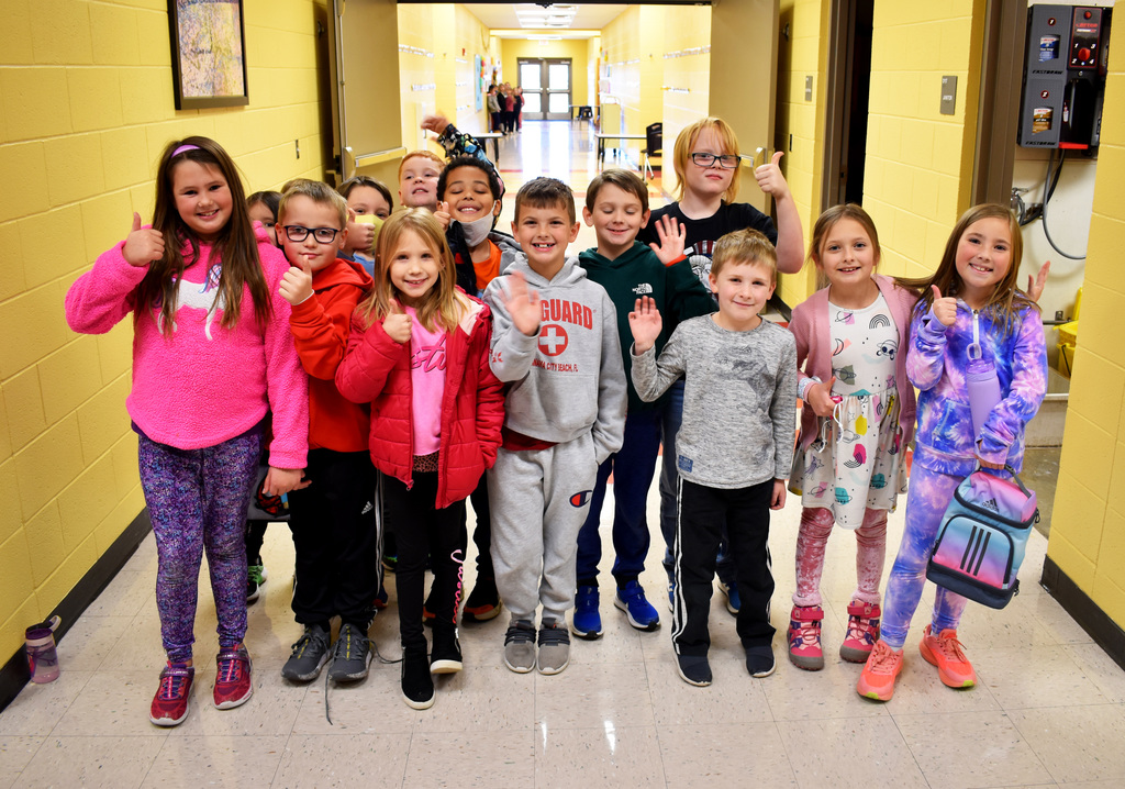 Farmington School District on Twitter "Back to school! Looking forward