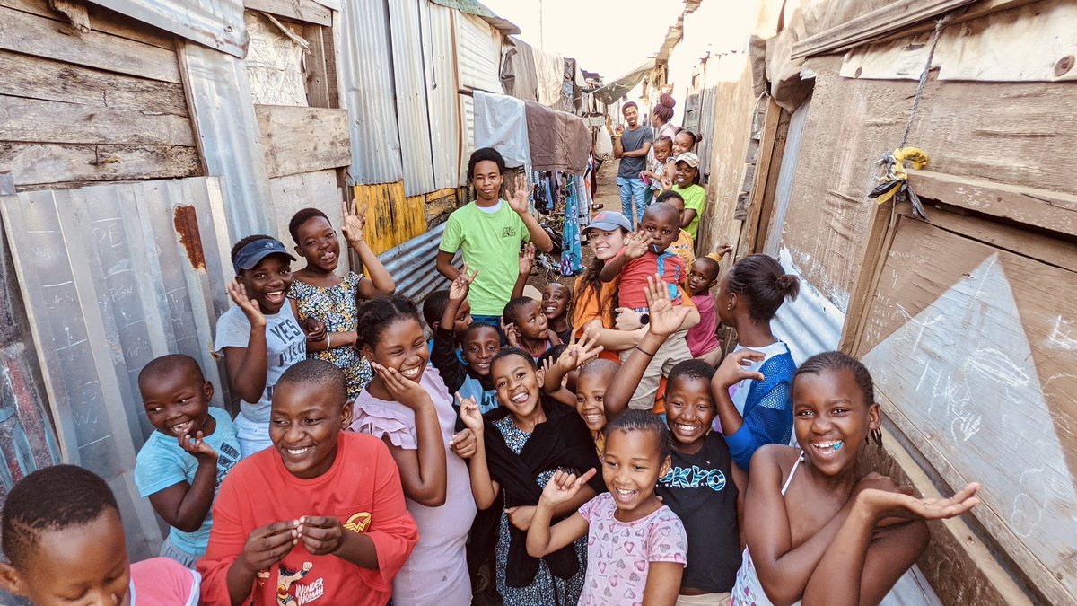 We are so excited to see how God uses Key of Hope in 2022. Thank you so much to all of our donors and sponsors who helped make 2021 so special.❤️

#2022 #unlockingthefutureofafrica #keyofhope #southafrica