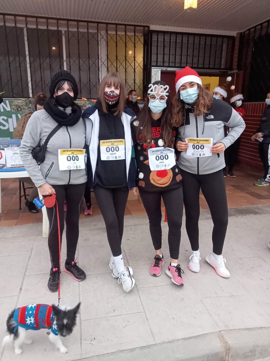 EscatronTurismo's tweet photo. Aún tienes tiempo de hacerla en nuestra San Silvestre Virtual. Envía tu granito solidario, hasta el 10 de enero, a la cuenta  ES2320850763490930021180 ó mediante Bizum al teléfono: 609671395. Más info en https://t.co/XSuXpuJLmr https://t.co/xSXwcECcdX