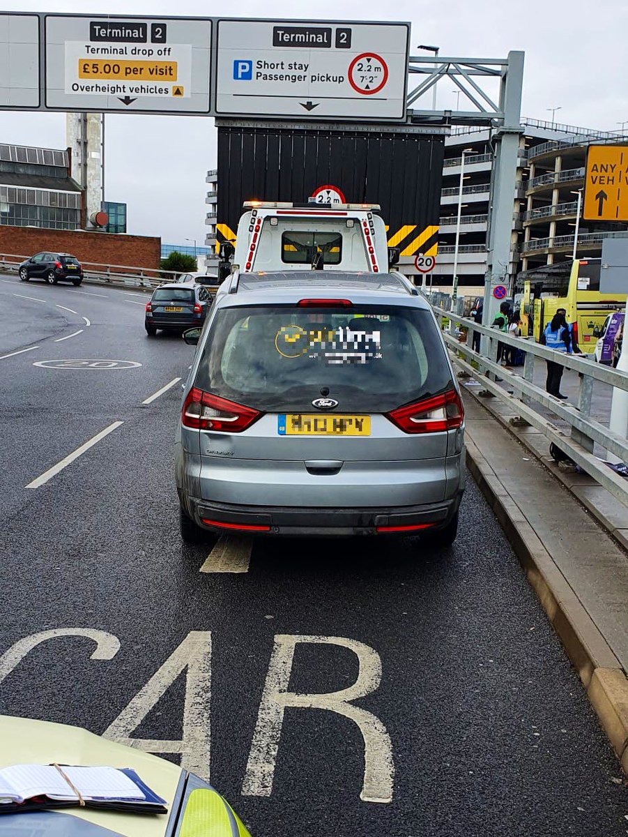 MPSHeathrow's tweet photo. Just a quick look of some of the vehicles seized this week by our #TrafficTeam who help keep #Heathrow safe.
1๏ธโฃReported for stopping on hard shoulder & driving otherwise in accordance (provisional licence)
2๏ธโฃNo Insurance
3๏ธโฃDriving otherwise in accordance (provisional licence) https://t.co/SUJy2yMNpl