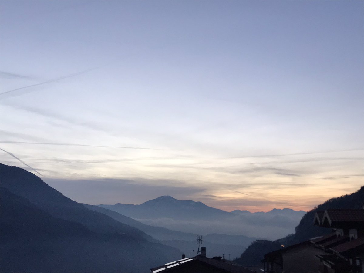 BertiDavide's tweet photo. Oh, little prince, I gradually understood your little melancholy life.  For a long time you had only the sweetness of the sunsets for distraction.  I learned this new detail on the fourth day, in the morning, when you said to me: “I love sunsets so much.  Let's go see a sunset .. https://t.co/TMiEJoxQaz