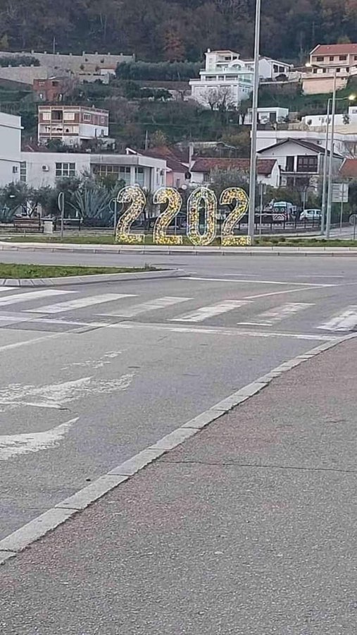 [Image: FIMu2AiXwAM7nI9?format=jpg&name=900x900]