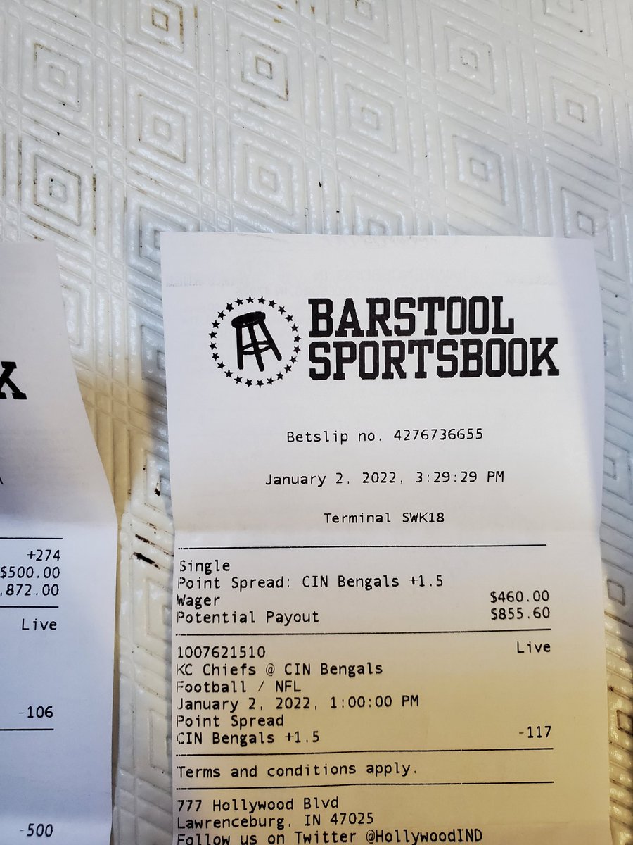 JR51279817's tweet image. Have had an AMAZING first 3 days of the year betting.!! Of course as soon as the capper competition is over.!! Im even hitting Parlays left and right now.! SMH. Even tho there jus ML picks. Bit my Bank Rolls back up. Wish i did bett in December
#pickdawgzcappercontest 
@PickDawgz