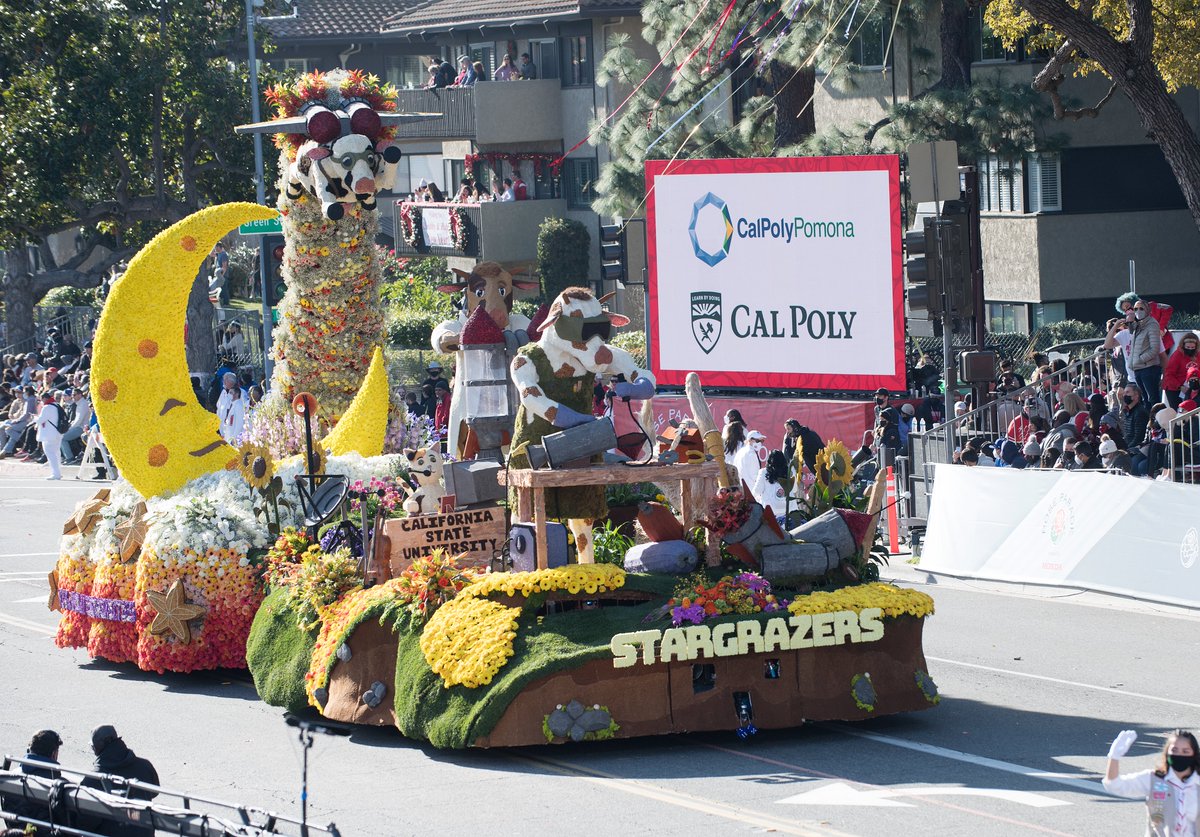 PolyEngineering's tweet photo. Cal Poly took the Animation Award during this year's Tournament of Roses Parade. This year's float included a late addition tribute to alumnus John Madden. #calpoly #calpolyrosefloat #johnmadden
https://t.co/jFZnacw4gI https://t.co/UB4VYznsmj