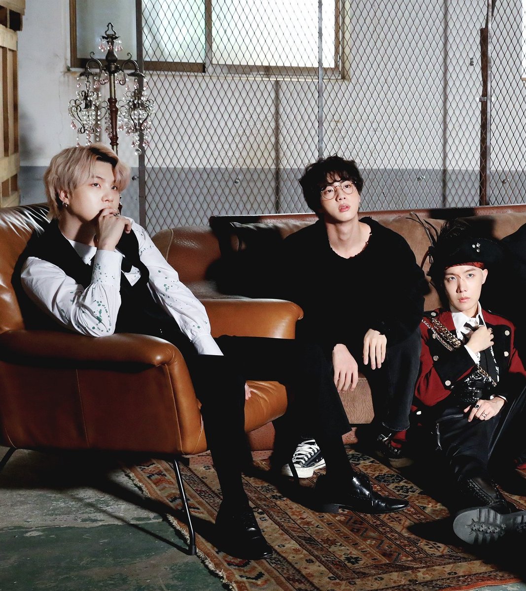 93lilkitten__'s tweet photo. . ⸼ 𔘓 𝘵𝘩𝘪𝘴 𝘪𝘴 . ⸼ ⌗ 𝗺𝘆 𝗰𝗲𝗹𝗲𝘀𝘁𝗶𝗮𝗹 s͟p͟a͟c͟e͟⠀  

ㅤ��⊹ 빛 ⏤ https://t.co/BwHtbfhnSY https://t.co/Isxl7DPvSX