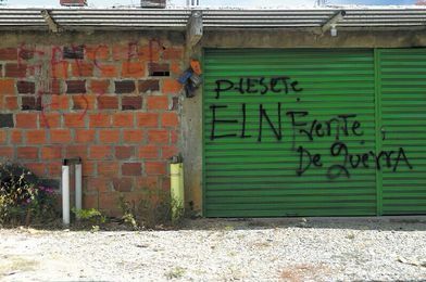 BoroloOrg's tweet photo. 🚨En #Arauca, cerca de 20 personas han sido asesinadas y alrededor de 2000 desplazados en la región, comenzar el año con estas cifras de muertes y desplazamiento es una alarma, es una masacre ¿Dónde está el presidente perfeccionista? ¿Dónde están los organismos de protección? https://t.co/Vhf84XXm5O