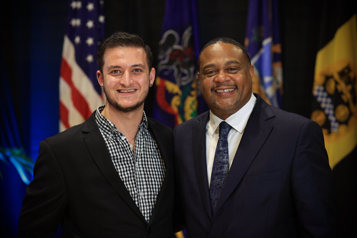 SamWasserman_'s tweet image. Today was beyond incredible. I am so honored and excited to being serving the people of @Pittsburgh alongside the most amazing man, mentor, and boss, Mayor Ed Gainey. Let’s go get it!