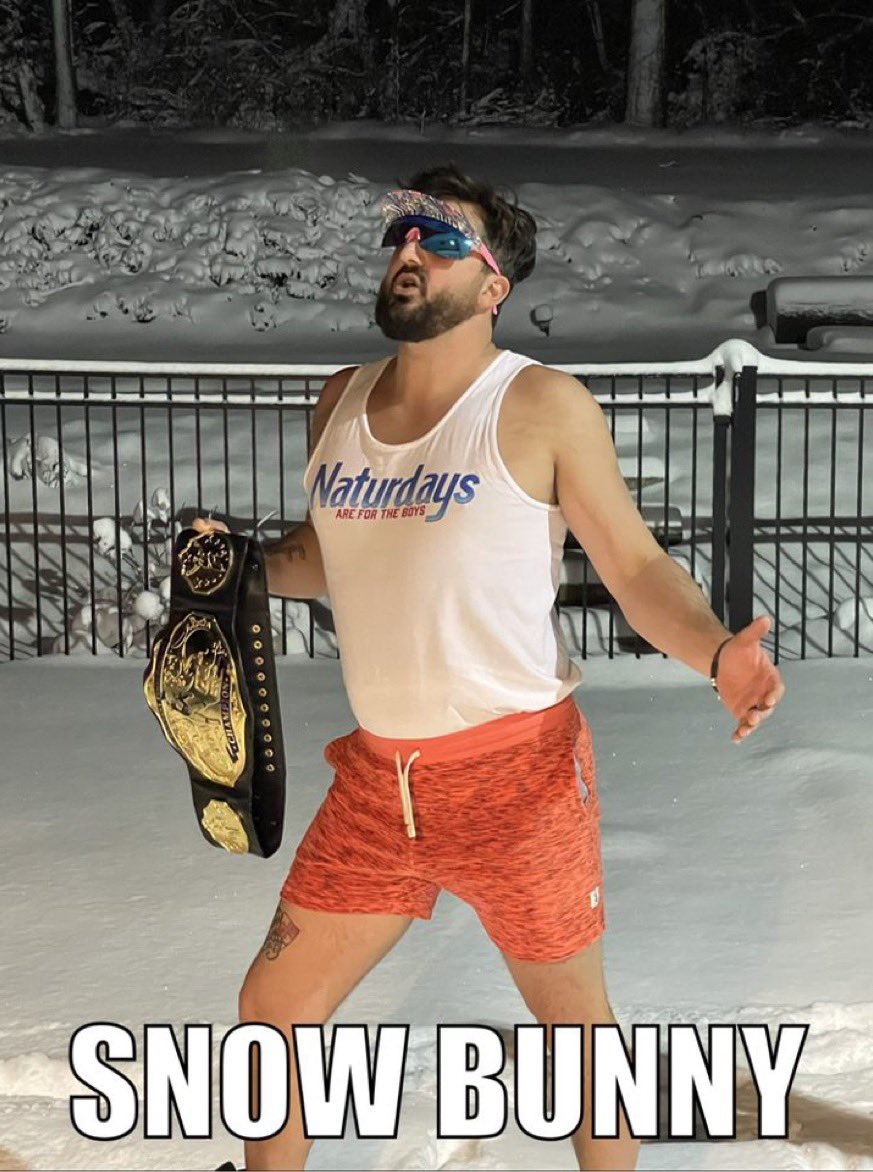 DHERRM84's tweet photo. @naturallight do you approve? Maybe you can throw this man some natty snow gear. https://t.co/grmB2ccHQ8