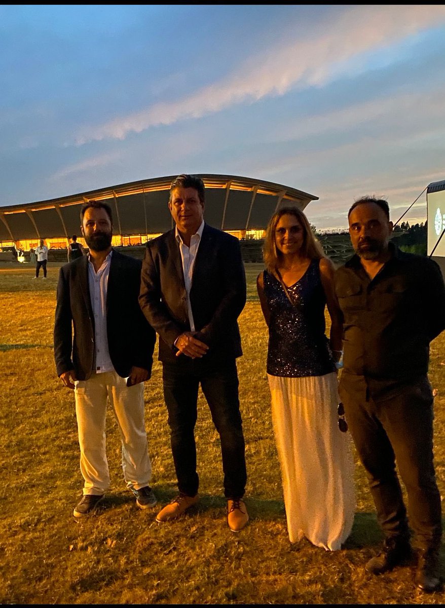 minturuy's tweet photo. Director General @CurbeloDr participa de la Avant Premiere @ArcaIff en @fpatchugarry, el festival será entre el 9 y el 14 de enero con un selección de películas que competirán por un galardón muy especial, El Arca, una escultura del artista @PabloAtchugarry https://t.co/pzofEimiow
