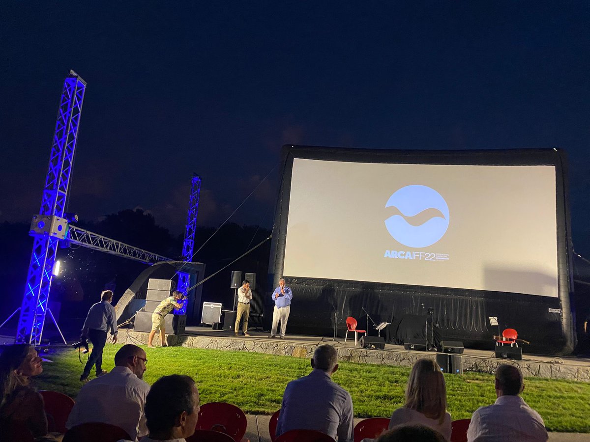 Director General <a href="/CurbeloDr/">Dr. Ignacio Curbelo Solari</a> participa de la Avant Premiere <a href="/ArcaIff/">ARCA International Film Festival</a> en <a href="/fpatchugarry/">MACA Fundación Pablo Atchugarry</a>, el festival será entre el 9 y el 14 de enero con un selección de películas que competirán por un galardón muy especial, El Arca, una escultura del artista <a href="/PabloAtchugarry/">Pablo Atchugarry</a>