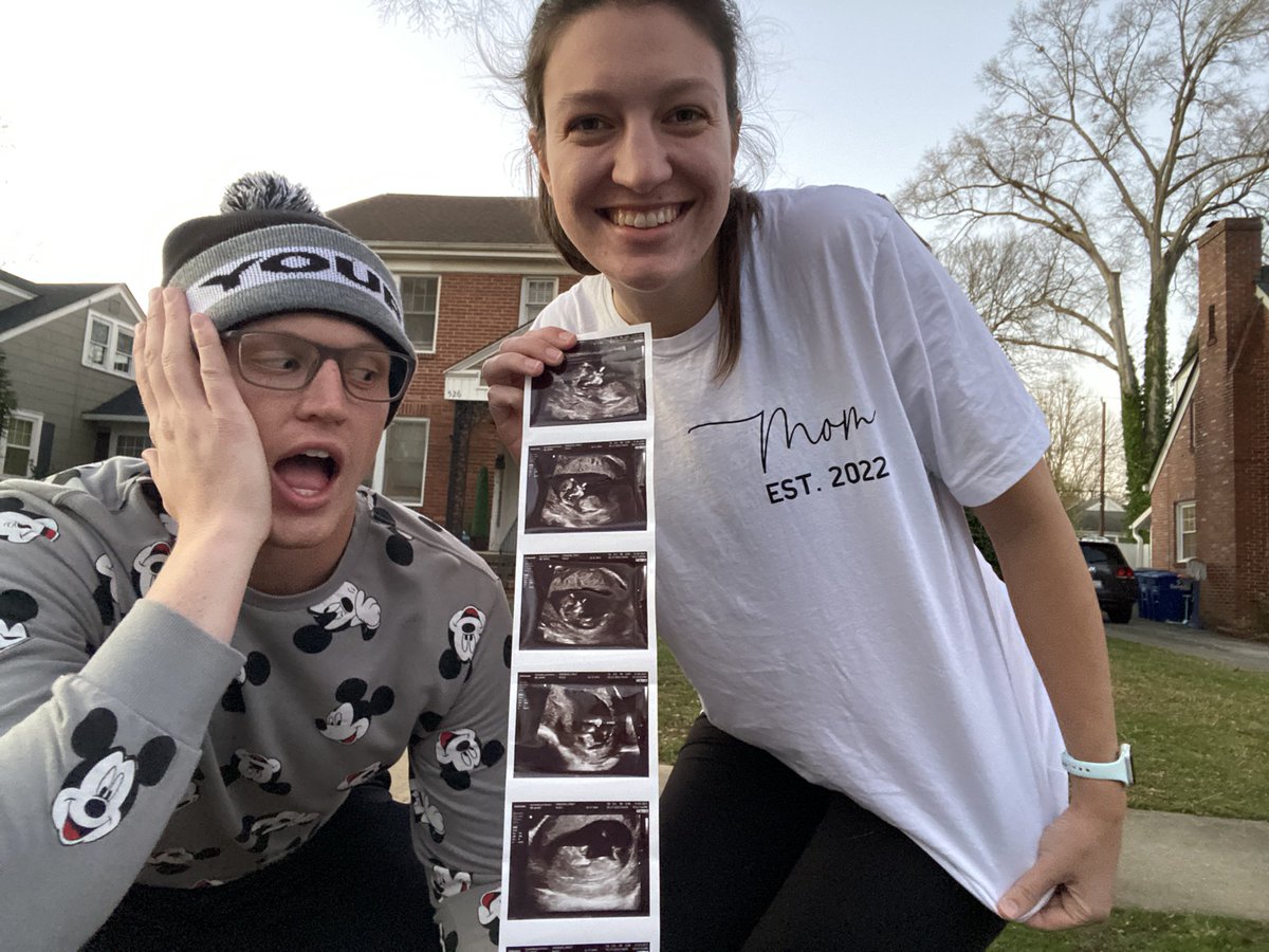 VBSanders23's tweet photo. “Sanders, party of two.” -Host/Hostesses before 2022…

“Sanders, party of THREE” -Host/Hostesses after May 2022!!!

#BabySanders #GirlDad🎀💖 https://t.co/cQQwMXOaGJ