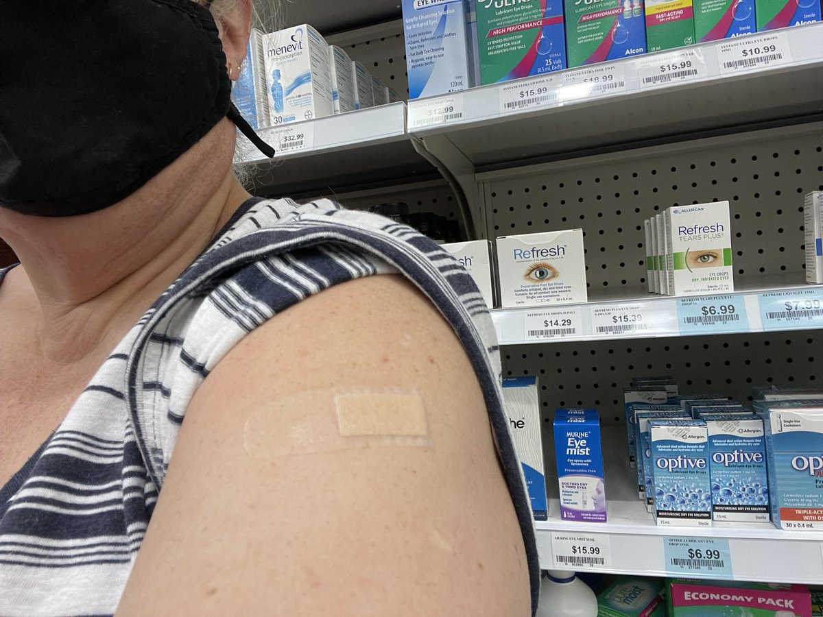 3rd dose done. Asked pharmacist what protection this offers. “Call me an anti-vaxxer, but I’d say it does jack shit. The government says get it, I’m just the pharmacist doing what I’m told. I’m over this shit”. Why am I more aware of the evidence than the person vaccinating me?🤬